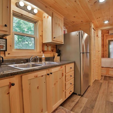 Tiny Cabin Village Private Hot Tub Lynda Cabin Chattanooga Buitenkant foto