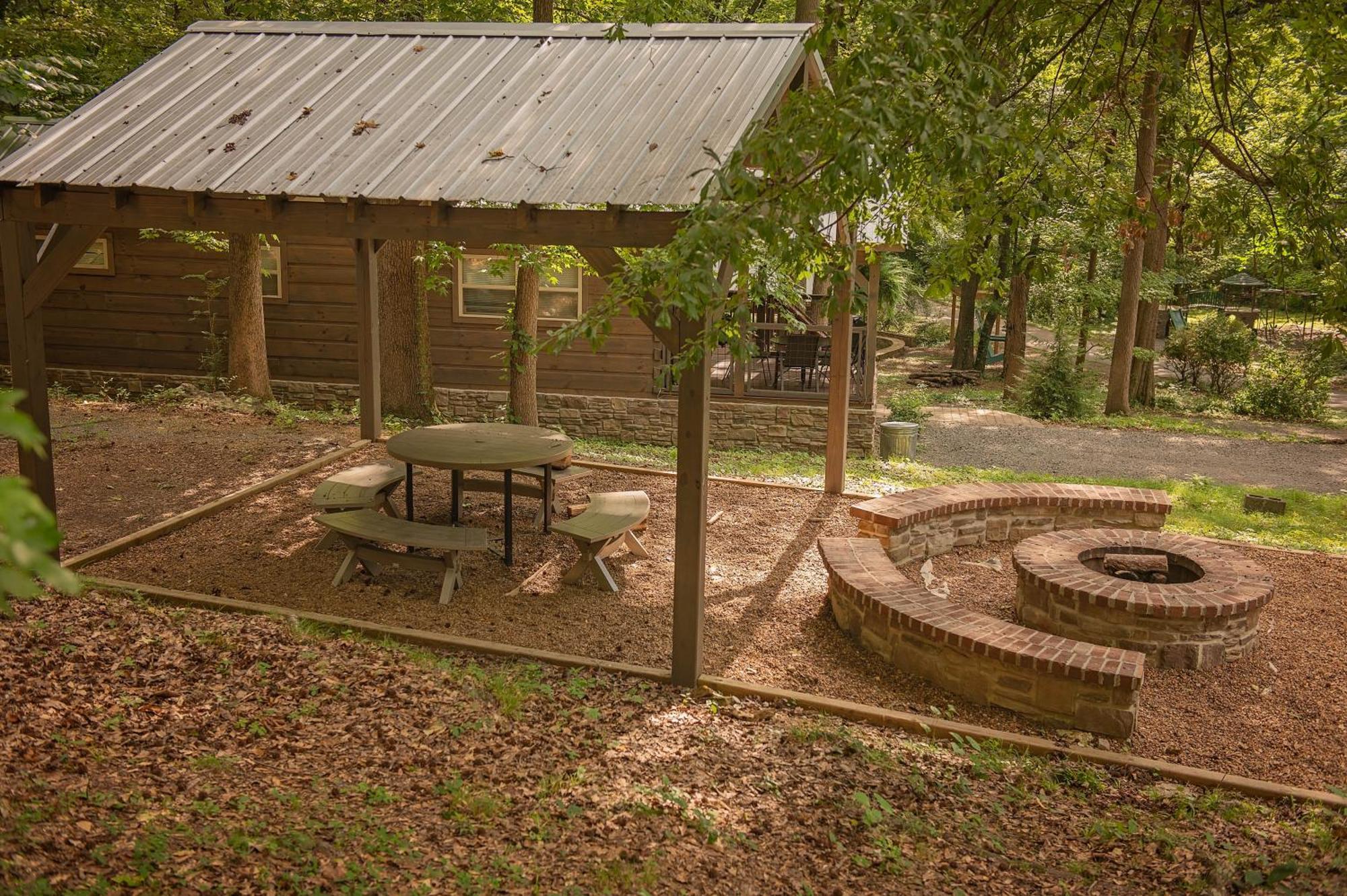 Tiny Cabin Village Private Hot Tub Lynda Cabin Chattanooga Buitenkant foto