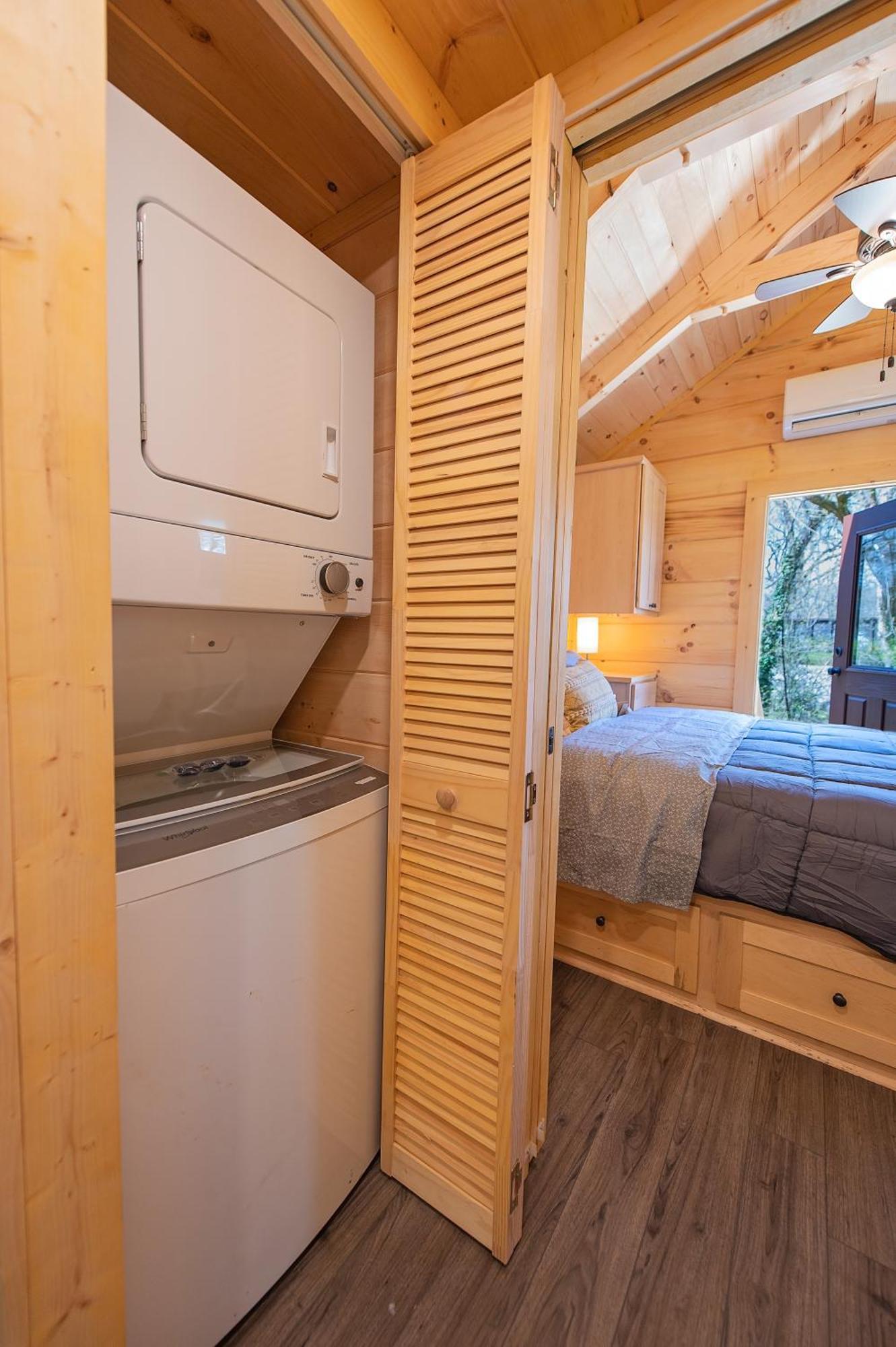Tiny Cabin Village Private Hot Tub Lynda Cabin Chattanooga Buitenkant foto